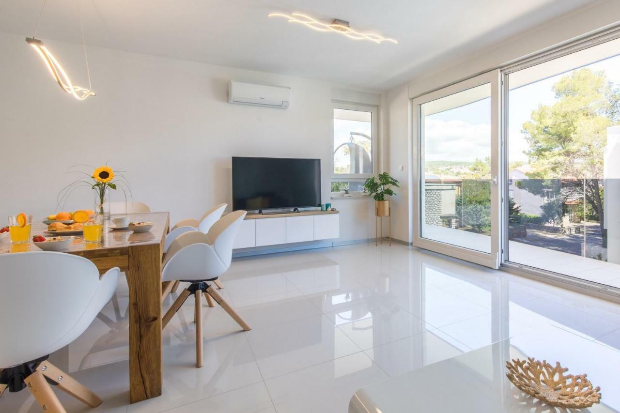 Apartment Argonaut Krk Town
